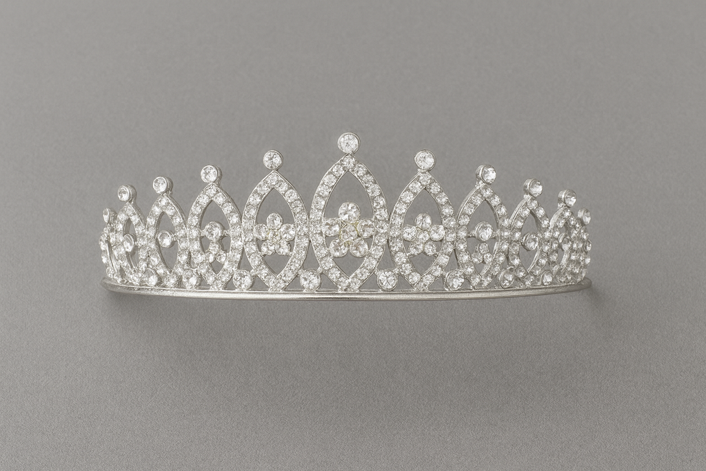 Couronne Argentée Strass – Design Royal