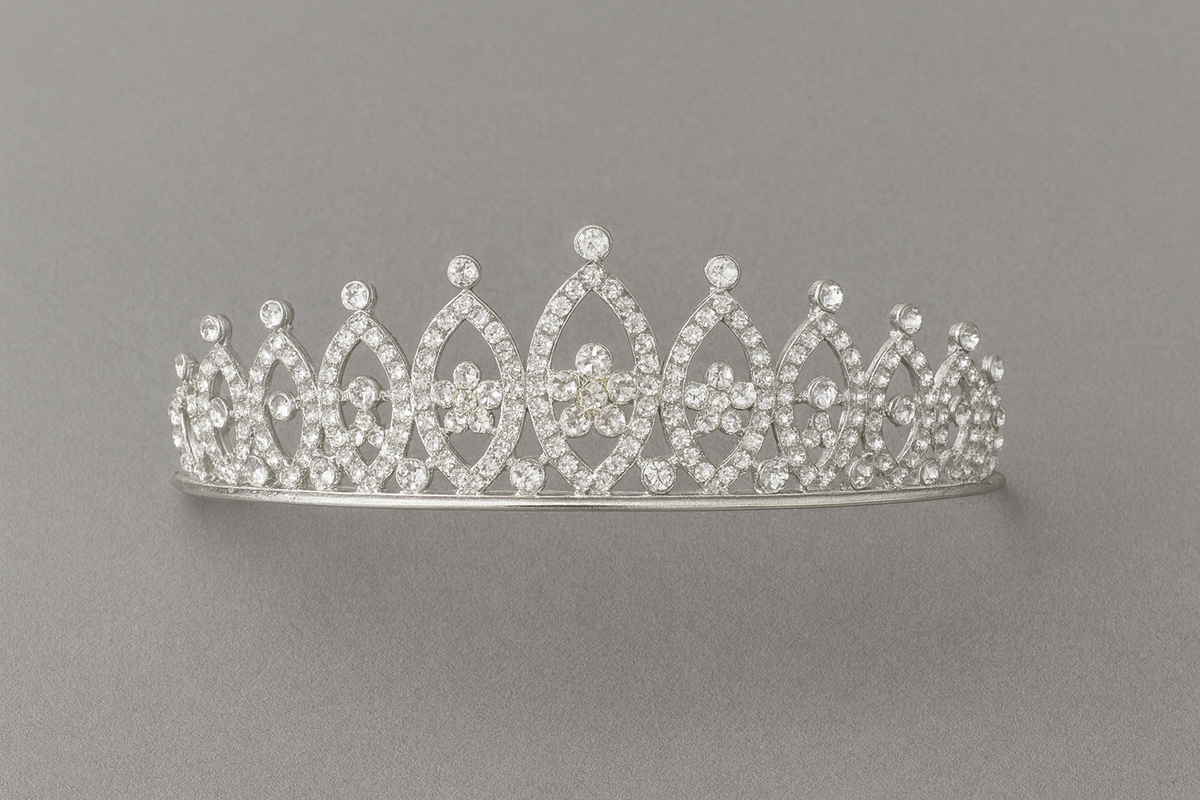 Couronne Argentée Strass – Design Royal